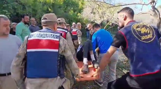 KAYBOLAN GÖRME ENGELLİ YAŞLI ADAMI JANDARMA ZEYTİNLİKTE BULDU 