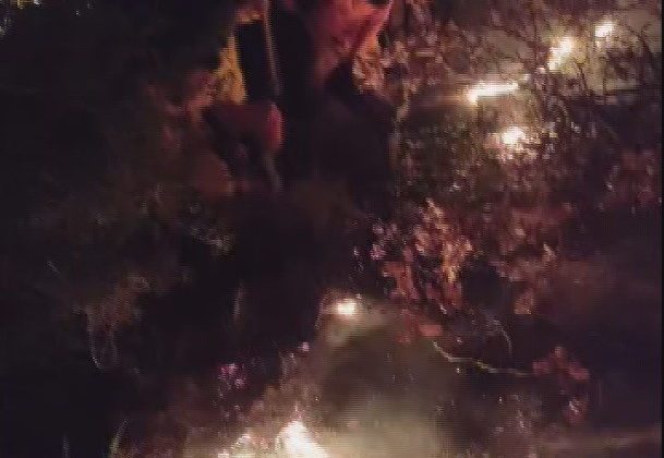 HATAY’DA YILDIRIMIN DÜŞTÜĞÜ ORMANLIK ALANDAKİ YANGIN 16’NCI SAATTE KONTROL ALTINA ALINDI   