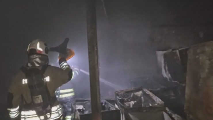 HATAY’DA DEPO ALEVLERE TESLİM OLDU   