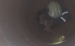 HATAY’DA 6 METRELİK ÇUKURDA MAHSUR KALAN YAVRU KÖPEĞİ İTFAİYE KURTARDI   