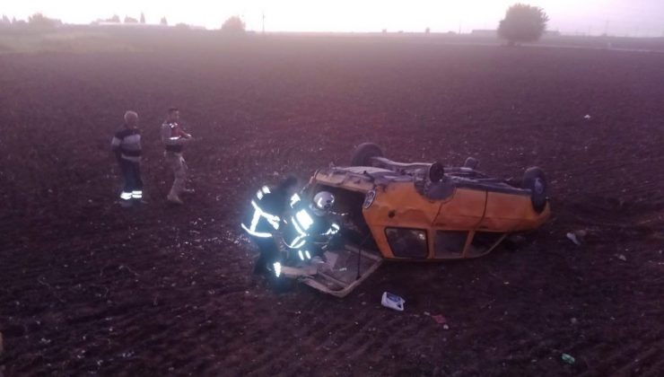 KIRIKHAN’DA OTOMOBİL TARLAYA UÇTU   