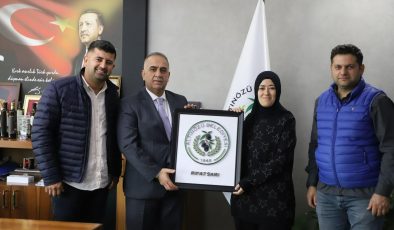 BAŞKAN SARI’DAN SANATA VE SANATÇIYA DESTEK