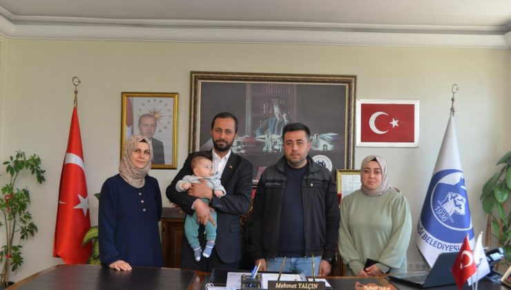 BAŞKAN YALÇIN SMA’LI HARUN’UN AİLESİNİ KABUL ETTİ