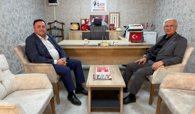 YELOĞLU’NDAN HATAY BÜYÜKŞEHİR GAZETESİ’NE ZİYARET