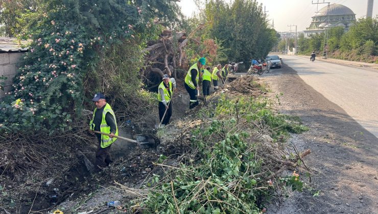 HATSU, 53 KAMYON ATIK ÇIKARDI