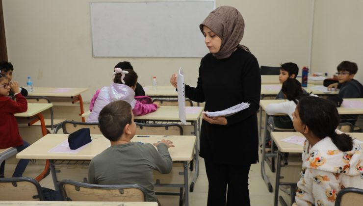 BÜYÜKŞEHİR GENÇLERİ BİLİME YÖNLENDİRİYOR