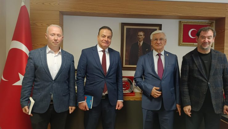 YELOĞLU AYDINLIK ZİHNLERİ AĞIRLADI