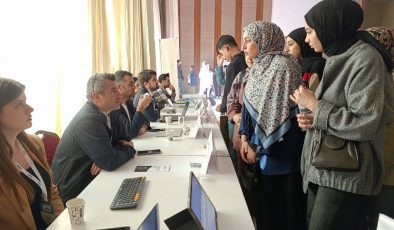HATAY’DA ÜNİVERSİTE KARİYER GÜNLERİ GERÇEKLEŞTİRİLDİ