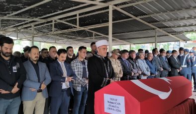 KANSERE KARŞI MÜCADELESİNİ KAYBEDEN UZMAN ÇAVUŞ SON YOLCULUĞUNA UĞURLANDI