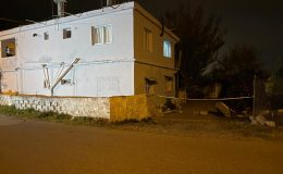 ÖLDÜRDÜĞÜ EŞİNİ EVİNİN BANYOSUNA GÖMDÜ   