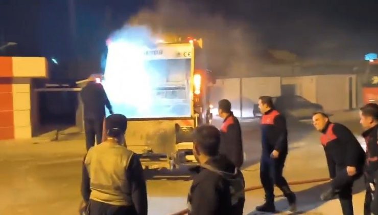 ÇÖP TOPLAMA SIRASINDA YANAN KAMYONUNU İTFAİYEYE SÜRDÜ 