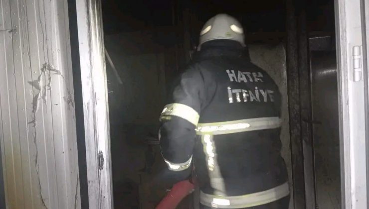 SAMANDAĞ’DA YANAN KONTEYNER KULLANILAMAZ HALE GELDİ   