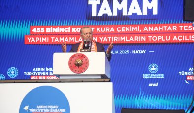 CUMHURBAŞKANI ERDOĞAN: “DEVLETLE MİLLETİ KARŞI KARŞIYA GETİRMEYE ÇALIŞANLARIN HİÇBİRİSİ YOK. AMA BİZ BURADAYIZ” 
