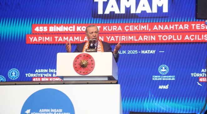 CUMHURBAŞKANI ERDOĞAN: “DEVLETLE MİLLETİ KARŞI KARŞIYA GETİRMEYE ÇALIŞANLARIN HİÇBİRİSİ YOK. AMA BİZ BURADAYIZ” 