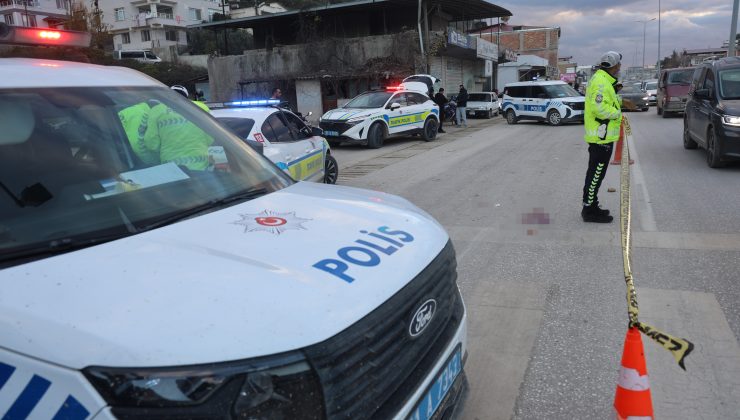 BETON MİKSERİNİN EZDİĞİ MOTOSİKLETTEKİ 13 YAŞINDAKİ ÇOCUK HAYATINI KAYBETTİ, 2 KİŞİ YARALANDI    