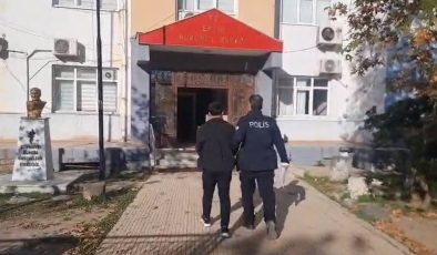 ERZİN’DE EVİNDE RUHSATSIZ SİLAH VE MERMİ İLE YAKALANAN ŞAHIS TUTUKLANDI   