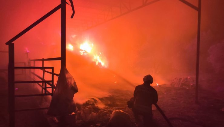 SAMANLIKTAN YÜKSELEN ALEVLER, BESİHANEYE ULAŞMADAN KONTROL ALTINA ALINDI   