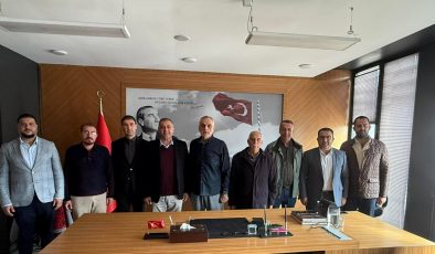 BAŞKAN ÇİNÇİN DEFNE HEYETİNİ KABUL ETTİ