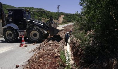 ALTINÖZÜ HANYOLU’NDA SU İLETİM KAPASİTESİ ARTIRILIYOR