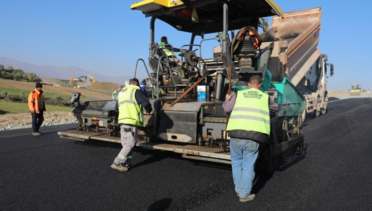 HBB GÜNYAZI’DA YOL ÇALIŞMALARINA BAŞLADI