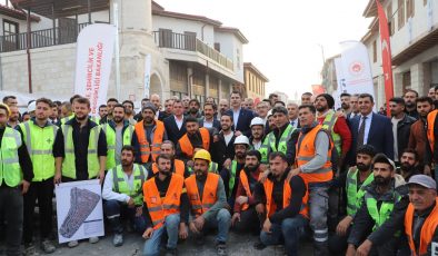 “SUNGUR: HATAY’I AYAĞA KALDIRACAĞIZ”