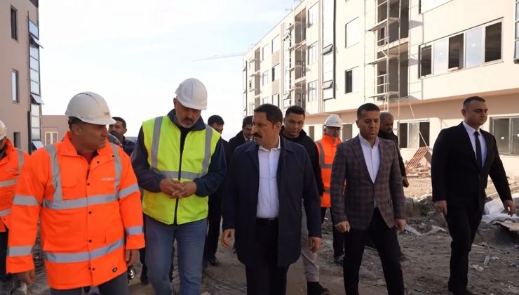 AYAKKABICILAR SİTESİ YÜKSELİYOR