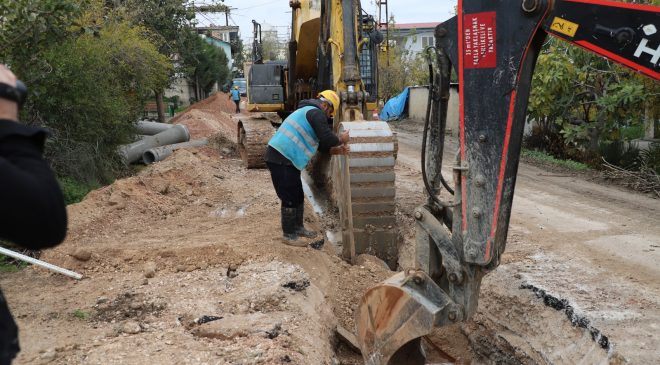 ALTINÖZÜ ÇETENLİ MAHALLESİ’NİN ALTYAPISI YENİLENİYOR