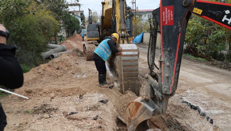 ALTINÖZÜ ÇETENLİ MAHALLESİ’NİN ALTYAPISI YENİLENİYOR