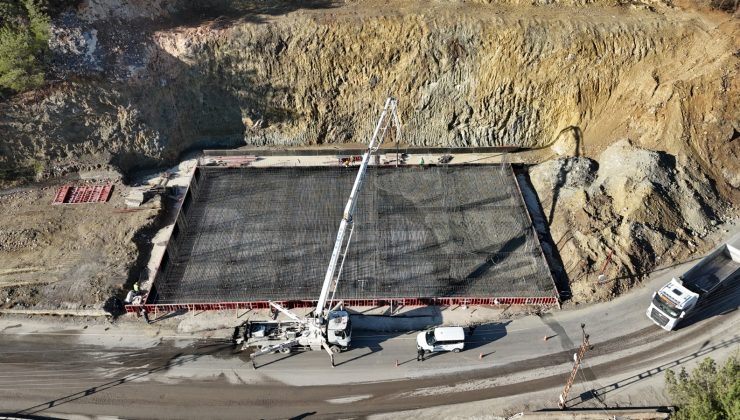 HBB’DEN AKARCA’YA ÇOK AMAÇLI SALON