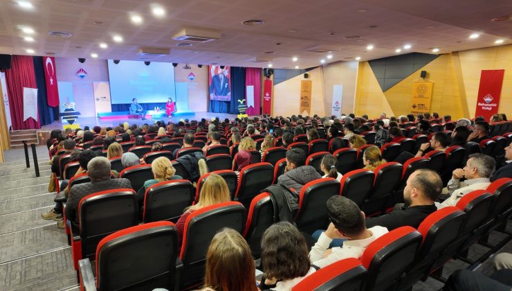 HATAYLI ÖĞRETMENLERE YÖNELİK “HEMŞEHRİM” SÖYLEŞİSİ DÜZENLENDİ 