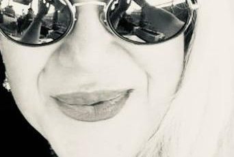 ZAMAN MI HIZLANDI, YOKSA BİZ Mİ ONU HIZLANDIRDIK?