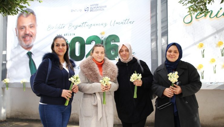 YENİ YILIN İLK HEDİYESİ VATANDAŞLARA BİLLBOARDLAR ÜZERİNDE VERİLDİ   