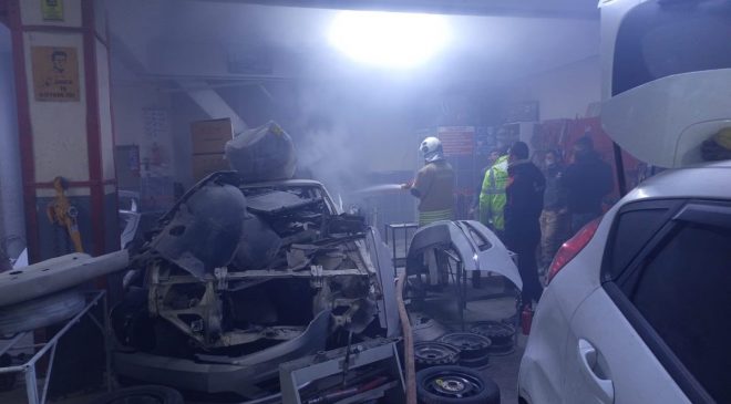 KIRIKHAN’DA TAMİRCİDE YANGIN   