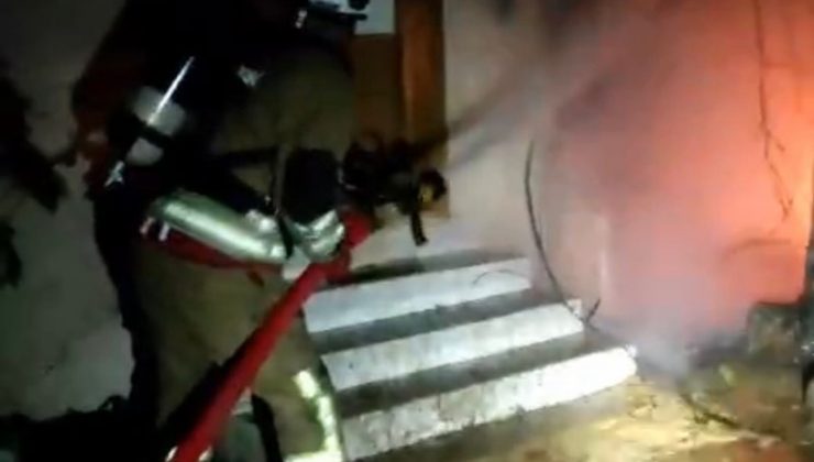 ARSUZ’DA MÜSTAKİL EVDEN ALEVLER YÜKSELDİ   