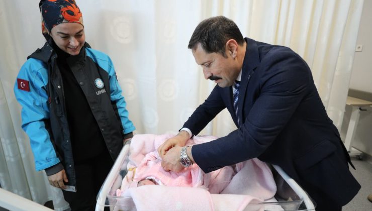 HATAY’DA 2026’NIN İLK BEBEĞİ SULTAN NARE DÜNYAYA GELDİ
