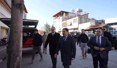 ESNAF VALİ MASATLI’YI BAĞRINA BASTI