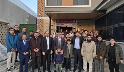 İL MÜFTÜSÜ TOPÇU GENÇLERLE BULUŞTU