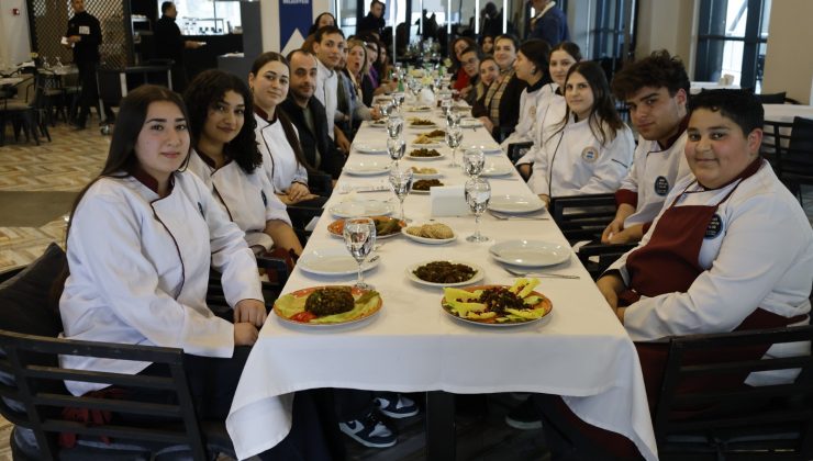 GELECEĞİN ŞEFLERİ BULUŞTU