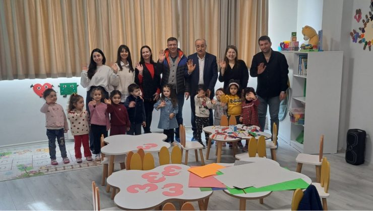 GÜLİSTAN DEFNE SELAMLAŞIYOR ETKİNLİĞİNE KATILDI