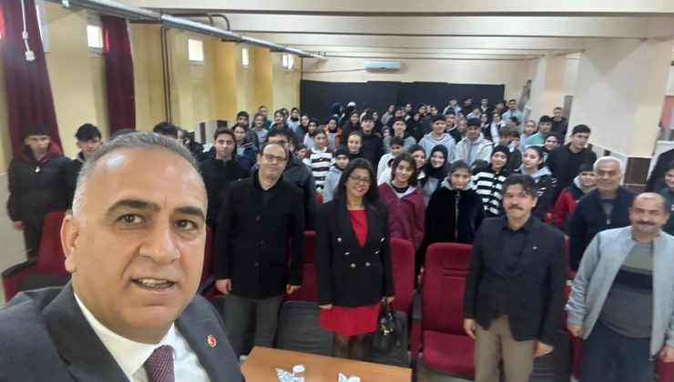 BAŞKAN SARI, KARİYER GÜNLERİNDE ÖĞRENCİLERLE BULUŞTU