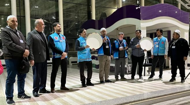 HİCAZ YOLCULARI DUALARLA UĞURLANDI