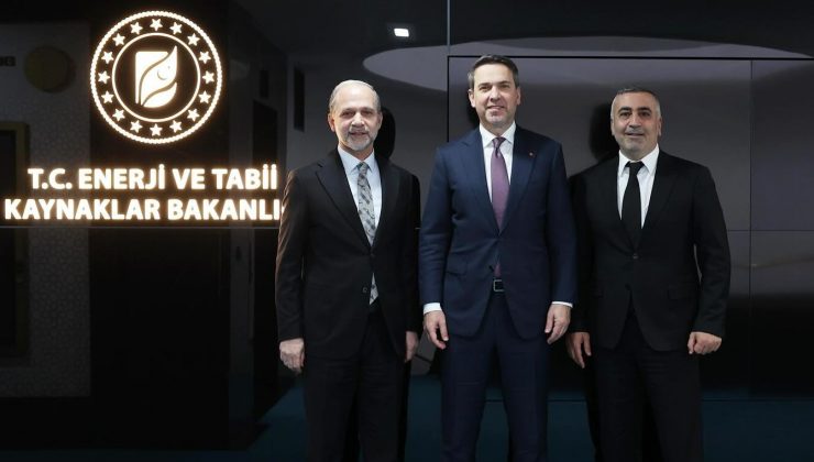 HATAY MİLLETVEKİLLERİNDEN BAKAN BAYRAKTAR’A ZİYARET