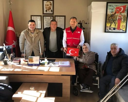 BAŞKAN KİMYONOĞLU ENGELLERİ KALDIRDI