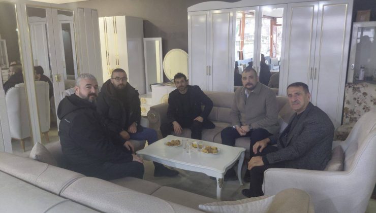 ERTUĞRUL: “ESNAFIMIZIN YANINDA VE EMRİNDEYİZ”