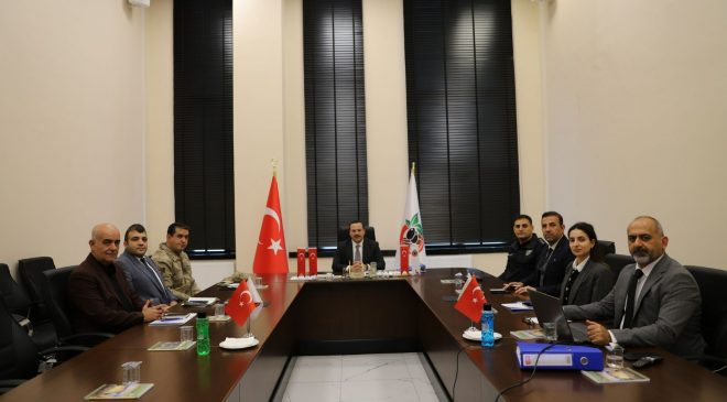 ALTINÖZÜ’NDE OKUL GÜVENLİĞİ TOPLANTISI YAPILDI 