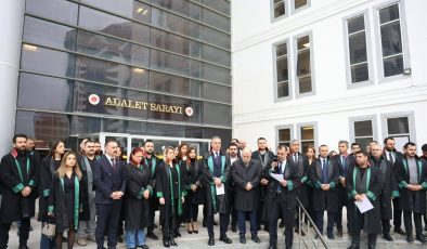 HATAY’DA 6 ŞUBAT’TA HAYATINI KAYBEDEN AVUKATLAR UNUTULMADI 