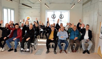 HATAY BEŞİKTAŞLILAR DERNEĞİ’NDE GÜVEN TAZELENDİ: MEHMET YILDIZ 8. KEZ BAŞKAN